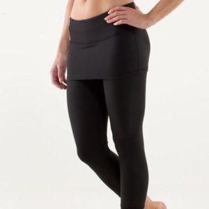 Lululemon Dance Skirted Wunder Under Capris